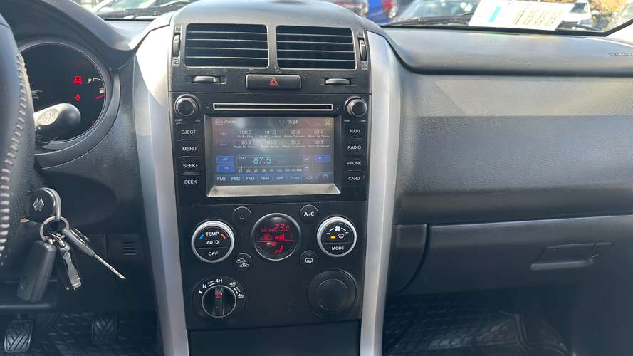 SUZUKI GRAND VITARA GLX 2.4 (2015)