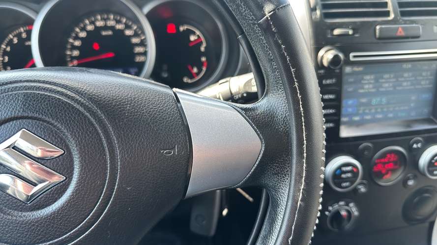 SUZUKI GRAND VITARA GLX 2.4 (2015)