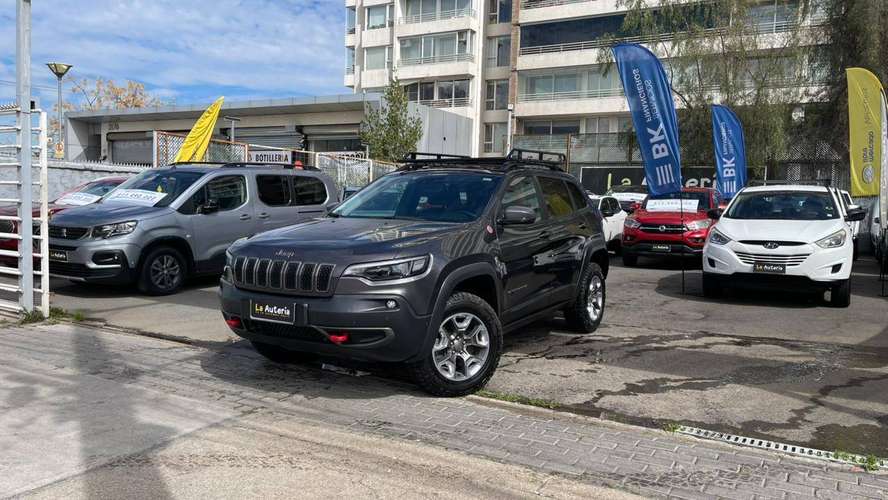 JEEP CHEROKEE 3.2 TRAILHAWK 4X4 AT 5P (2019)