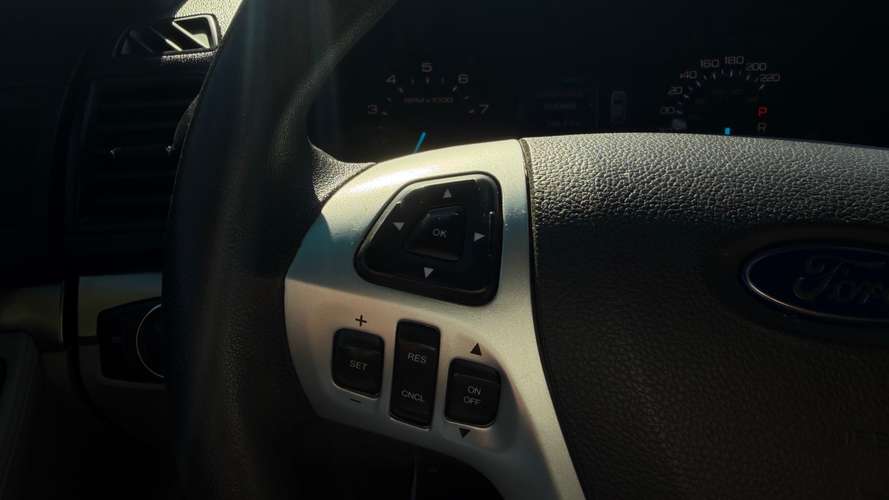 FORD EXPLORER  4X2 2.0 AT (2015) - Imagen 15