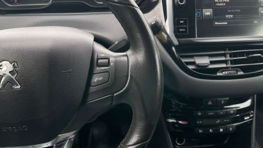 PEUGEOT 208 ACTIVE 1.2 (2016) - Imagen 12