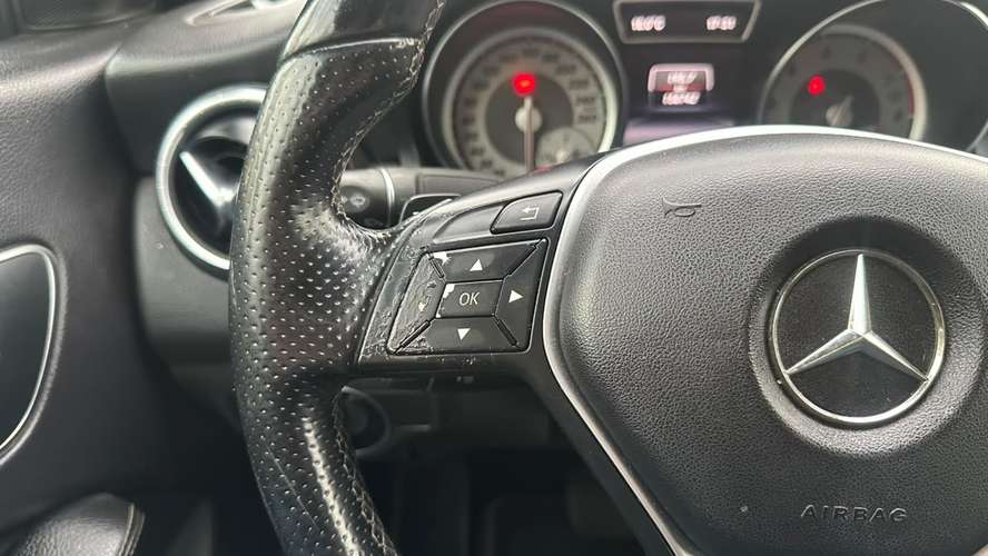 Mercedes Benz CLA200 1.6 AT  (2013) - Imagen 15