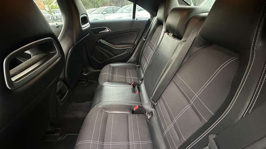 Mercedes Benz CLA200 1.6 AT  (2013) - Imagen 20