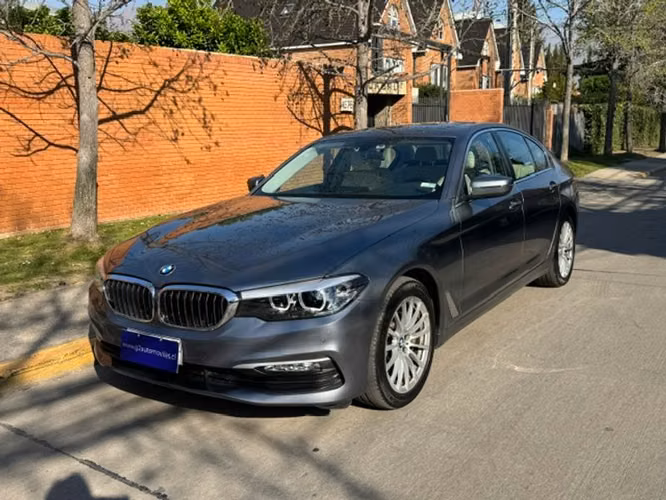 BMW 530 EXECUTIVE - 2018 | 4710 - Imagen 4