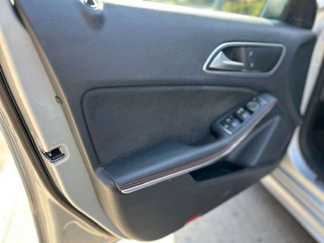 MERCEDES BENZ A 200 BLUEEFFICIENCY AT - 2016 | 2812