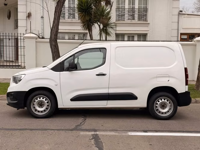 OPEL COMBO 1.6 TD - 2022 | 4798 - Imagen 4