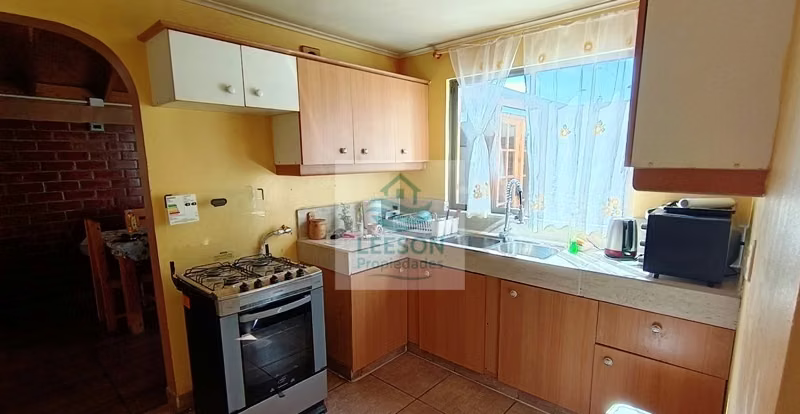 COQUIMBO-VENTA AMPLIA CASA 4D/3B EXCELENTE UBICACIÓN - Imagen 7