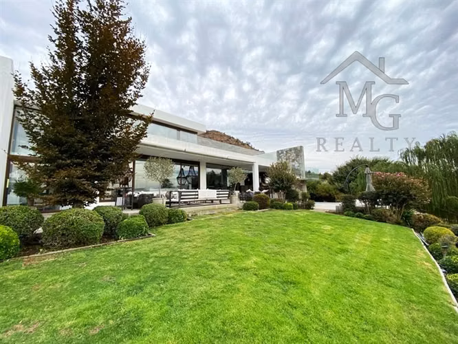 Casa en venta de 5 dorm. en Hacienda Chicureo Colina - Imagen 2
