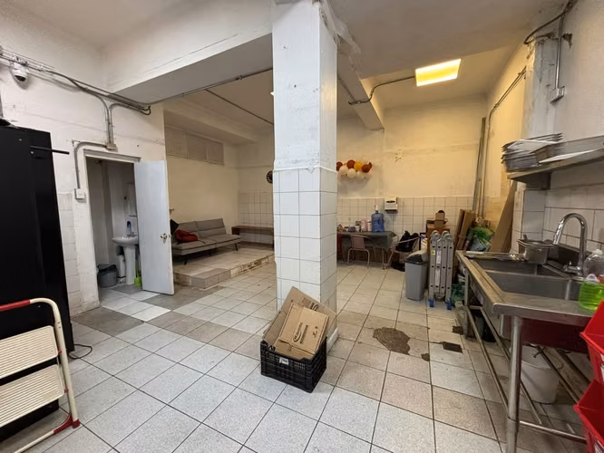 Local 90 m2 en arriendo, calle Ecuador, Viña del Mar - Imagen 8