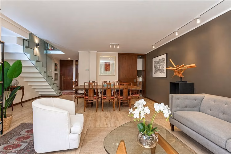 Departamento Triplex en venta de 4 dorm. en Lo Barnechea - Imagen 5