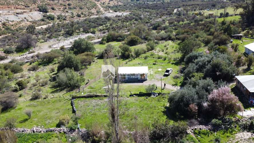 Terreno con casa en VENTA - Manquehua Salamanca