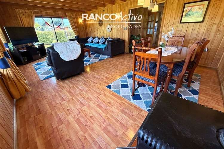 Casa y Parcela En Venta 4 dorm y 3 baños Mariquina, Valdivia
