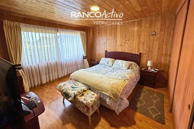 Casa y Parcela En Venta 4 dorm y 3 baños Mariquina, Valdivia