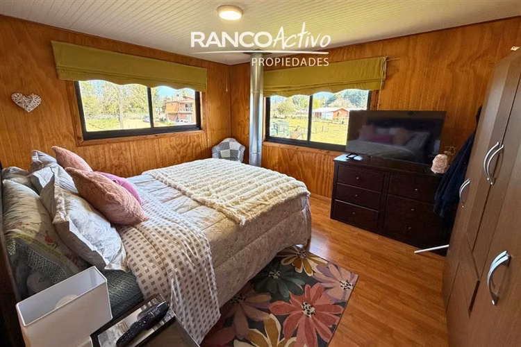 Casa y Parcela En Venta 4 dorm y 3 baños Mariquina, Valdivia