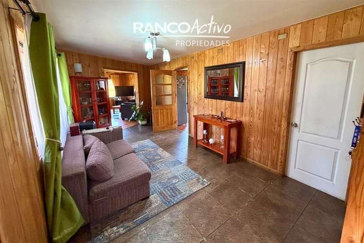 Casa y Parcela En Venta 4 dorm y 3 baños Mariquina, Valdivia