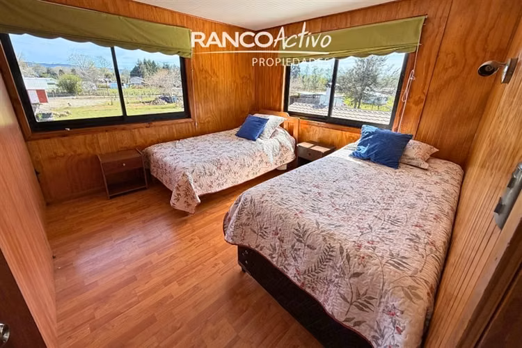 Casa y Parcela En Venta 4 dorm y 3 baños Mariquina, Valdivia