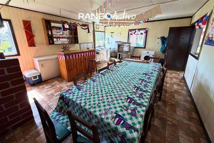 Casa y Parcela En Venta 4 dorm y 3 baños Mariquina, Valdivia