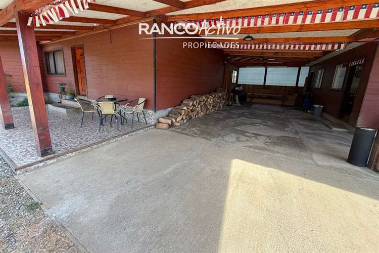 Casa y Parcela En Venta 4 dorm y 3 baños Mariquina, Valdivia