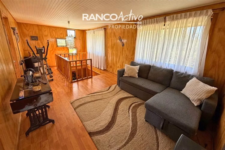 Casa y Parcela En Venta 4 dorm y 3 baños Mariquina, Valdivia