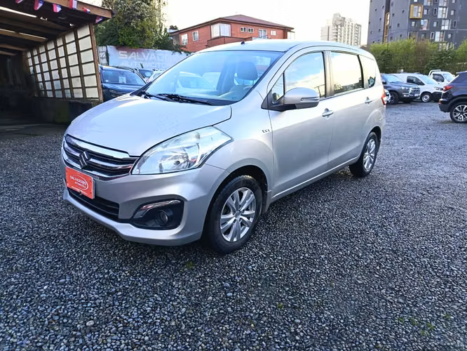 SUZUKI ERTIGA GLX 1.4 TRES CORRIDAS - Imagen 6
