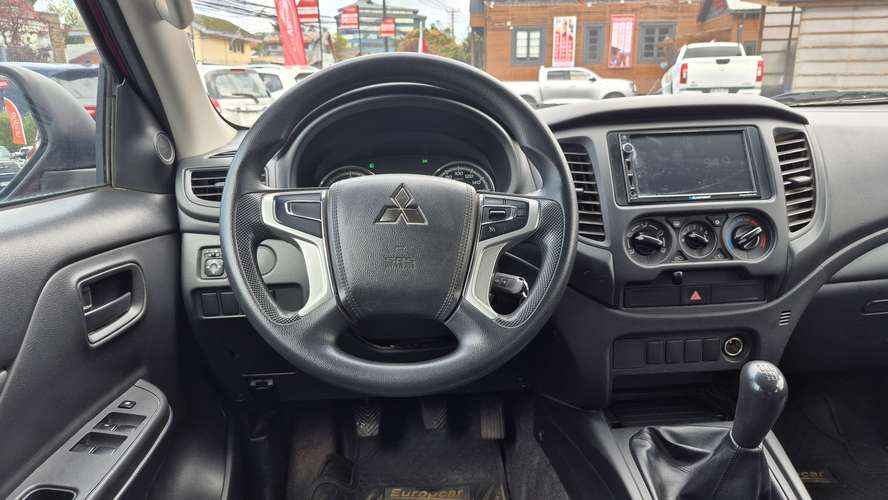 MITSUBISHI L200 KATANA CRT 2.4 4X4 2022 - Imagen 16