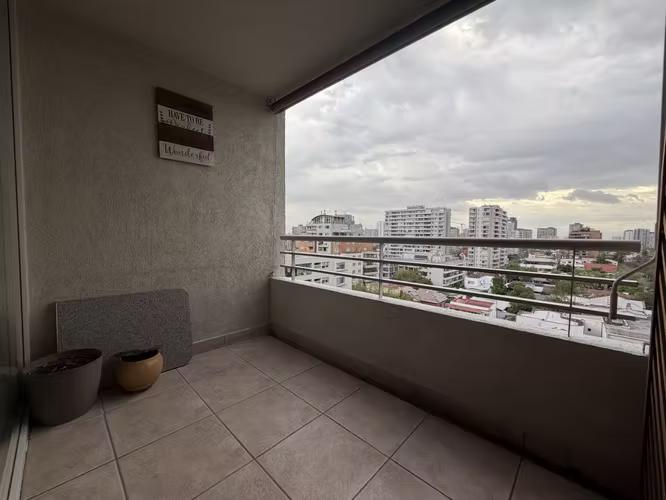 Impecable e iluminado departamento se arrienda en Ñuñoa - Imagen 3