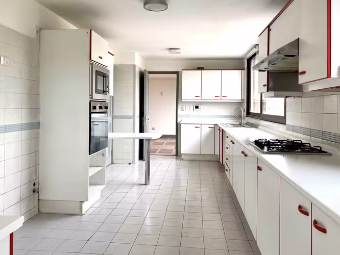 Gran departamento duplex en venta 3 dormitorios, escritorio, 276m2, Vitacura - Imagen 25