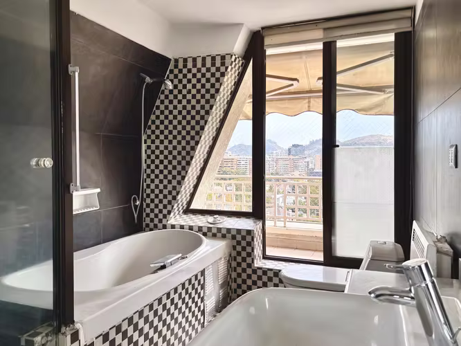 Gran departamento duplex en venta 3 dormitorios, escritorio, 276m2, Vitacura - Imagen 15