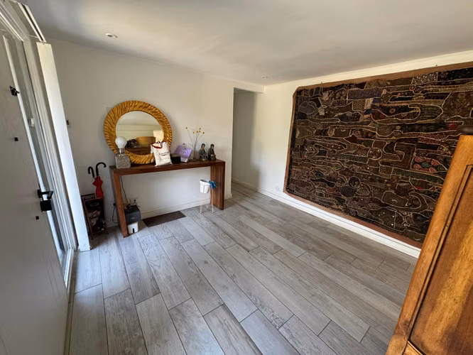 Cómoda casa recién remodelada en El Arrayán amplios dormitorios - Imagen 2