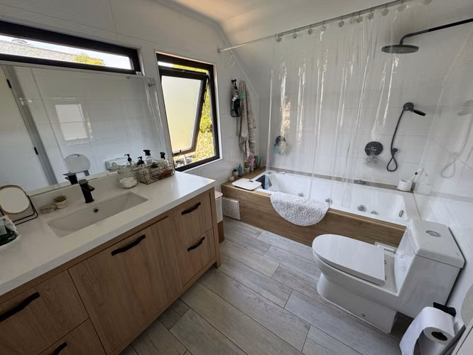 Cómoda casa recién remodelada en El Arrayán amplios dormitorios - Imagen 23