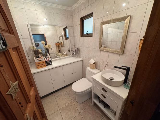 Cómoda casa recién remodelada en El Arrayán amplios dormitorios - Imagen 29