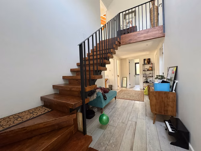 Cómoda casa recién remodelada en El Arrayán amplios dormitorios - Imagen 14