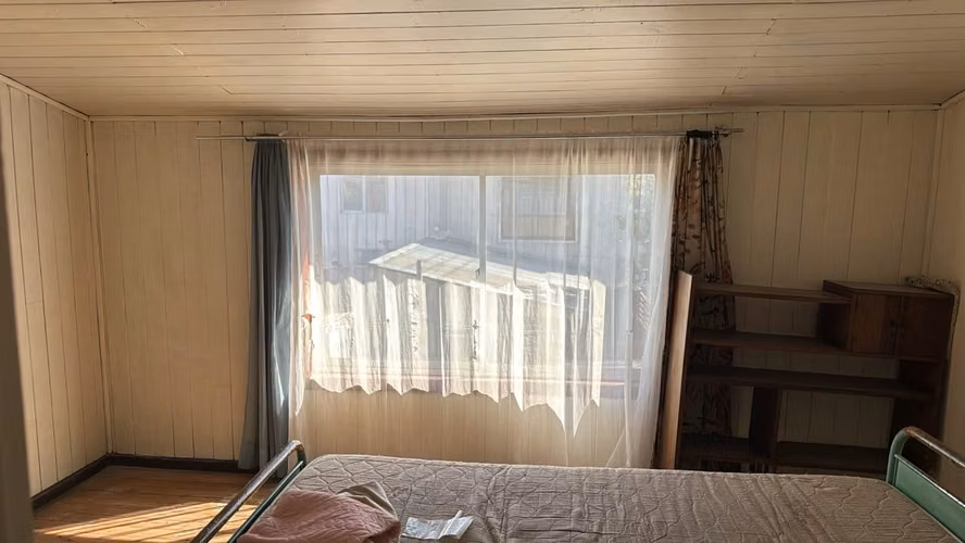 EXCELENTE CASA HIGUERAS - Imagen 2