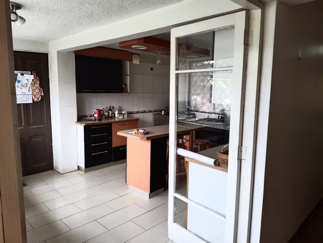 ARRIENDO CASA 202 m2 construido. TERRENO 600m2 (PUEDE SER CON COMPROMISO DE VENTA) - Imagen 8