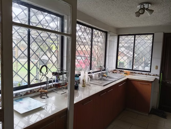 ARRIENDO CASA 202 m2 construido. TERRENO 600m2 (PUEDE SER CON COMPROMISO DE VENTA) - Imagen 9