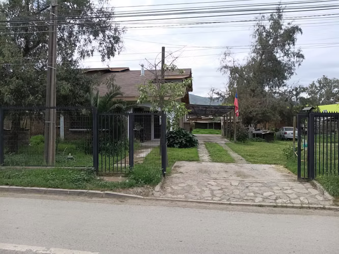 ARRIENDO CASA 202 m2 (PUEDE SER CON COMPROMISO DE VENTA)
