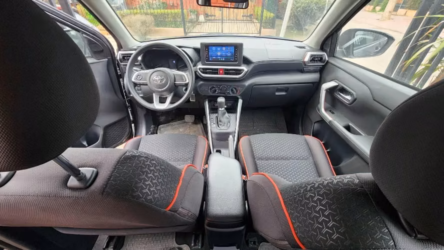 Toyota raize automática - Imagen 5