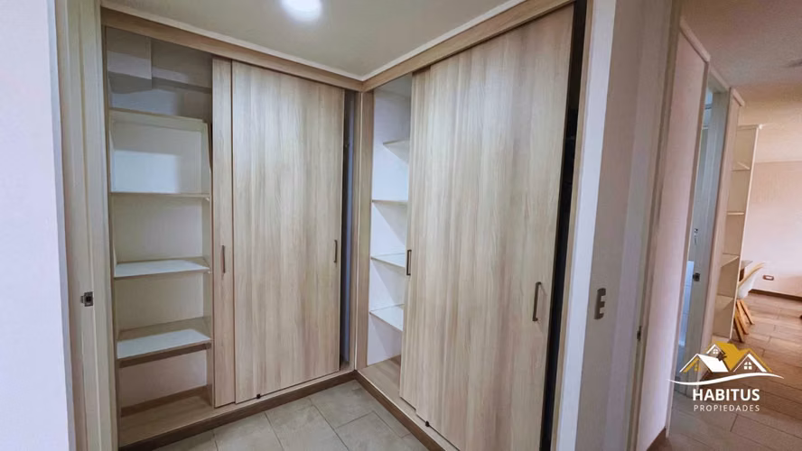 SE VENDE DEPARTAMENTO AV. 4 ESQUINAS SECTOR COSTERO - Imagen 22