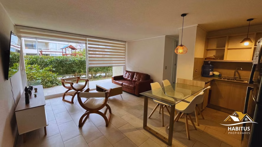 SE VENDE DEPARTAMENTO AV. 4 ESQUINAS SECTOR COSTERO - Imagen 3