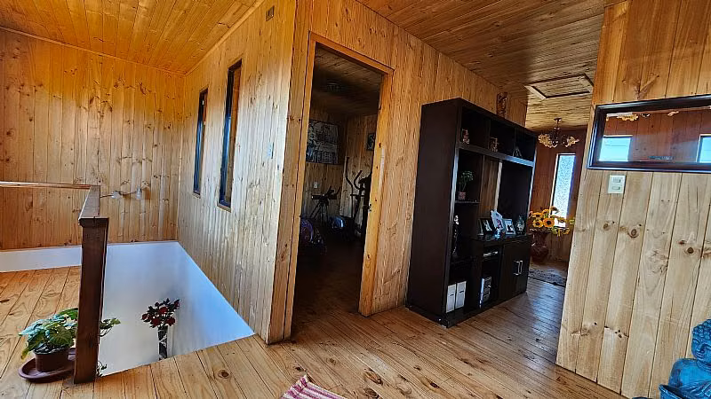 HERMOSA CASA CON TRES CABAÑAS EN VENTA EN PICHILEMU - Imagen 16