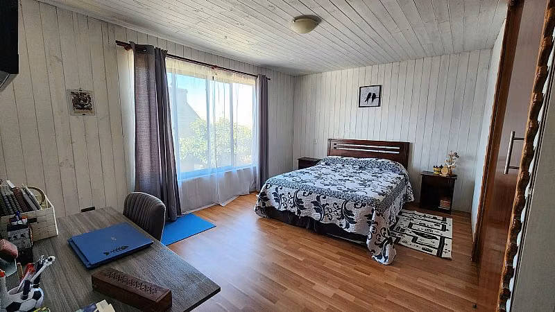 HERMOSA CASA CON TRES CABAÑAS EN VENTA EN PICHILEMU - Imagen 23