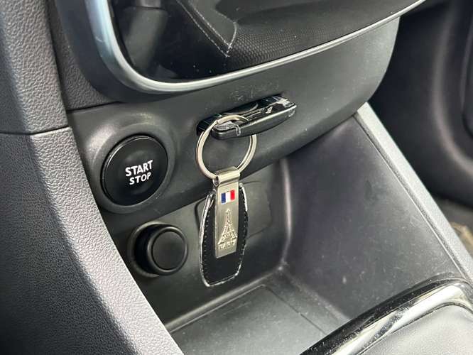 RENAULT CLIO EXPRESSION 1.2 MT 2017 - Imagen 15