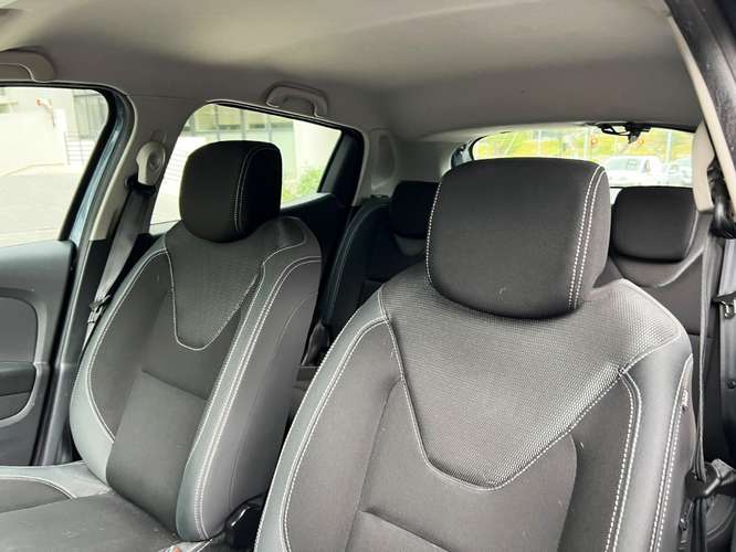 RENAULT CLIO EXPRESSION 1.2 MT 2017 - Imagen 18