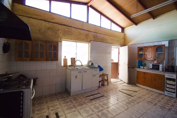 Casa 20 hab. en el centro de La Serena — inversión o renta - Imagen 8