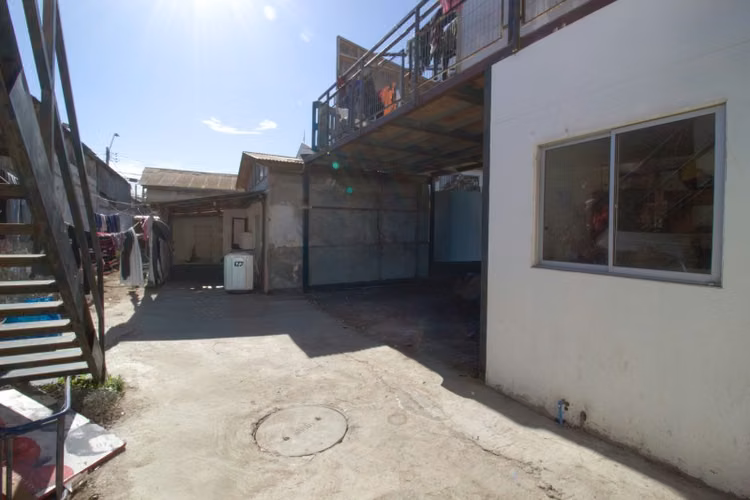 Casa 20 hab. en el centro de La Serena — inversión o renta - Imagen 4