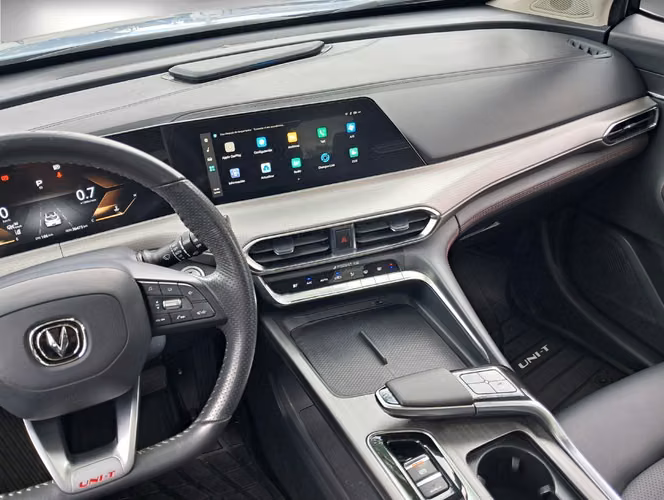 CHANGAN UNI-T ELITE 1.5 AUT 2024 - Imagen 9