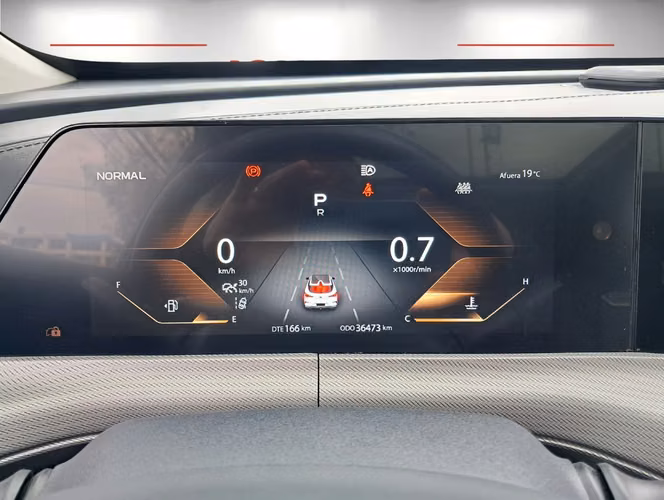 CHANGAN UNI-T ELITE 1.5 AUT 2024 - Imagen 18