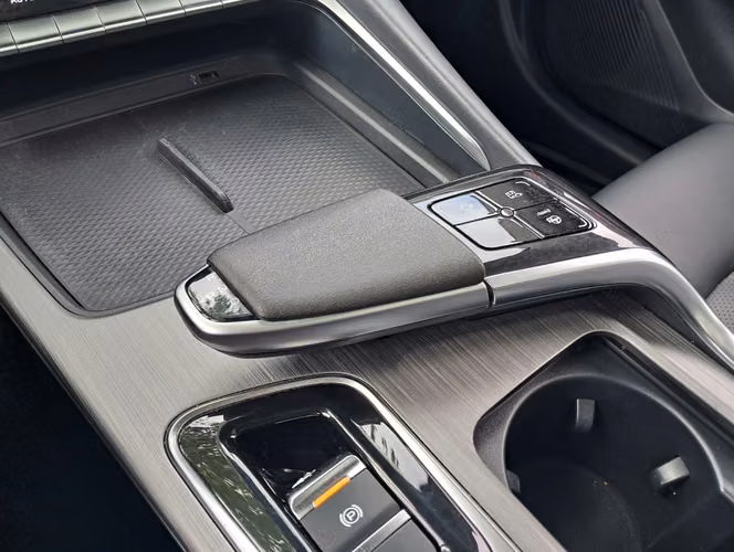 CHANGAN UNI-T ELITE 1.5 AUT 2024 - Imagen 12