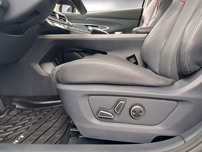 CHANGAN UNI-T ELITE 1.5 AUT 2024 - Imagen 20