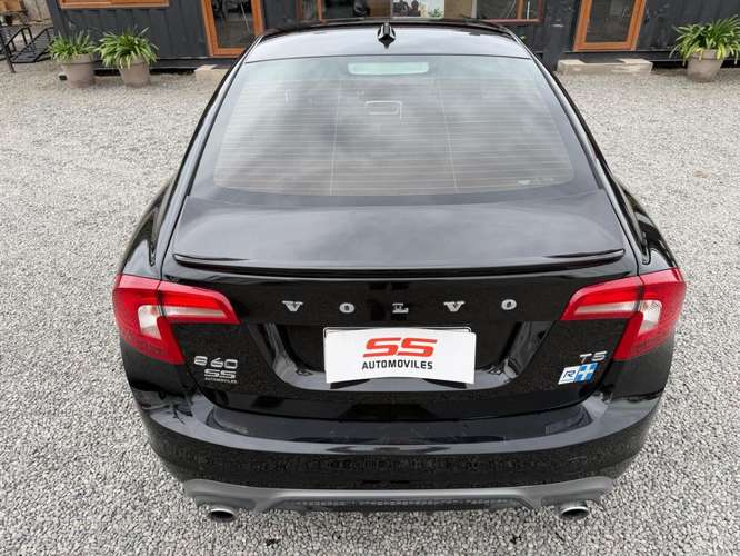 VOLVO S60 T5 2.0T  2018